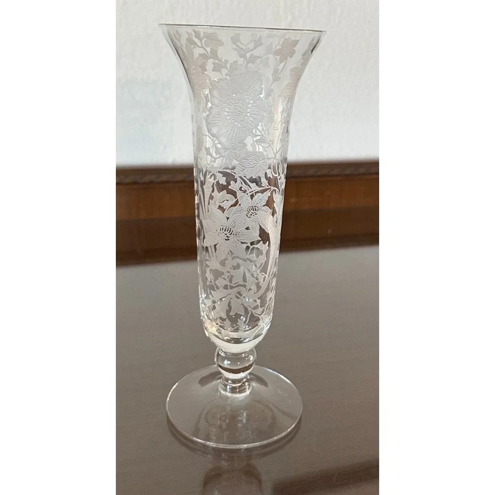 Cambridge Crystal 8.5'' Footed Floral Vase